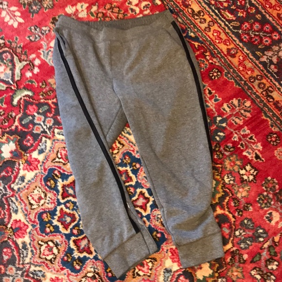 Old Navy Pants - 💥CCO SALE!💥 Sporty Pants